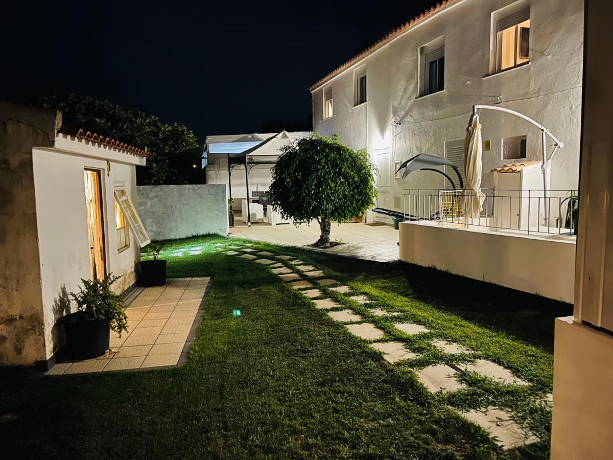 Kerart House Hotell Armação de Pêra Exteriör bild