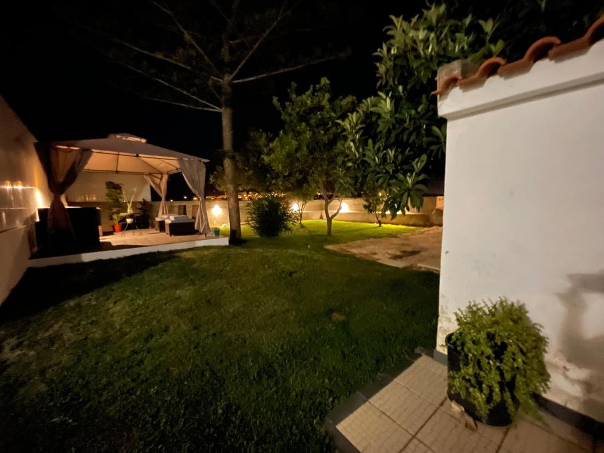 Kerart House Hotell Armação de Pêra Exteriör bild